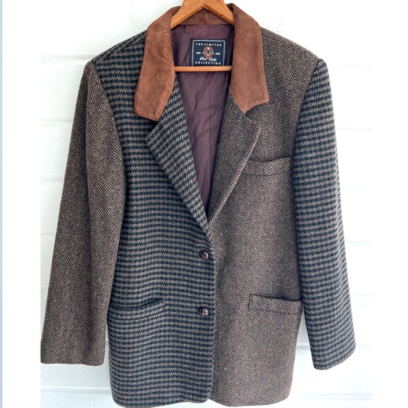 The Limited Jackets & Blazers - Vintage THE LIMITED COLLECTION Tweed Jacket with Suede Collar - M/L